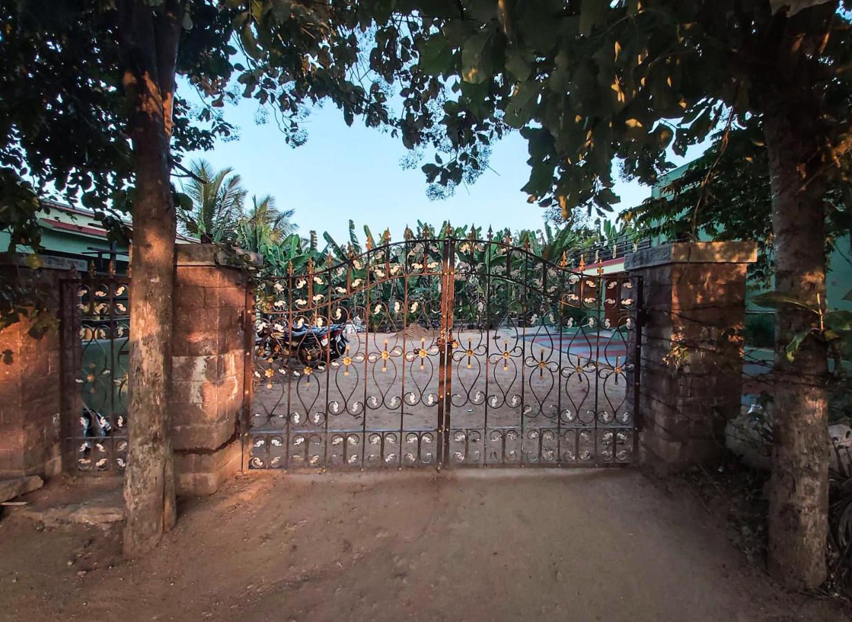 Banana Farm House هامبي المظهر الخارجي الصورة